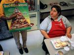Ameryka różnymi sposobami walczy z otyłością. Lekcja żywienia w kafejce w San Antonio