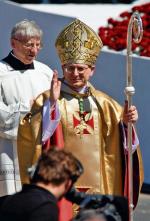Ksiądz Popiełuszko, podobnie  jak biblijny sprawiedliwy, żył wiarą  i miłością  – mówił  abp Angelo Amato