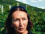 Márta Baumkauf, obecna właścicielka winnicy  w Abaķjszántó 