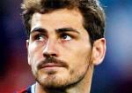 Iker Casillas / Martin Mejia