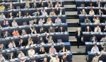 Posłowie Parlamentu Europejskiego przyjęli zasady działania Europejskiej Służby Działań Zewnętrznych / fot: CEDRIC JOUBERT