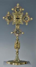  Krzyż relikwiarzowy  ze Skarbca Katedralnego  w Sandomierzu