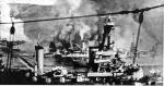 Płoną francuskie okręty w bazie Mers el Kebir pod Oranem po brytyjskim ataku 3 lipca 1940 r. 