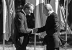 W imię łagodzenia wizerunku rzekomo „rusofobicznej” Polski, nasza dyplomacja gotowa była zapłacić każdą  cenę. Na zdjęciu Donad Tusk i Władimir Putin na Westerplatte, 1 września 2009 r. 