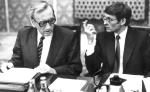 Tadeusz Mazowiecki i Leszek Balcerowicz podczas posiedzenia rządu, 2 lutego 1990 r.