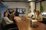 Uczestnicy firmowych wideokonferencji  w centrali  Arcelor- Mittal Poland w Dąbrowie Górniczej mogą korzystać podczas rozmów  z symultanicznych tłumaczeń 