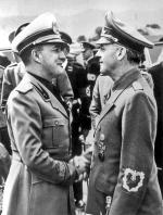 Galeazzo Ciano, szef włoskiej dyplomacji, i Joachim Ribbentrop  podczas spotkania w sierpniu 1939 r.