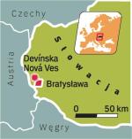 Dzielnicę położoną na zachodnich peryferiach Bratysławy zamieszkuje kilkadziesiąt tysięcy osób, w tym Chorwaci, Romowie i Węgrzy.