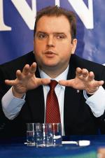 Premier ma instrumenty, by wydusić partyjną opozycję – mówi Paweł Piskorski, szef Stronnictwa Demokratycznego