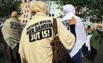„Niemieccy muzułmanie są tu u siebie w domu. I dobrze” – to hasło demonstracji proislamskiej zorganizowanej w Kolonii w maju 2009 roku