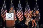 Michelle Obama, aktorka Sarah Jessica Parker i żona wiceprezydenta Jill Biden podczas imprezy dla darczyńców sztabu wyborczego  demokratów  w Nowym Jorku w miniony poniedziałek