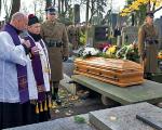 Pogrzeb Tadeusza de Virion na warszawskim Cmentarzu Powązkowskim odbył się w asyście Kompanii Reprezentacyjnej WP. Odegrano hymn państwowy i oddano salwy honorowe