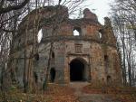 Ruiny zamku Herburtów w Dobromilu