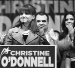 Kandydującą z ramienia Tea Party do Senatu Christine O’Donnell liderzy Partii Republikańskiej określali mianem zwykłej idiotki