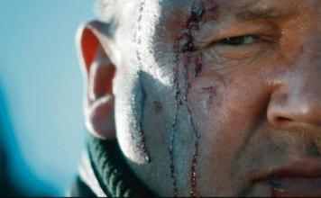 Ray Winstone. I wystarczy