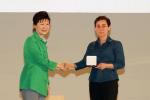 Chairwoman Park Geun-Hye forward Award Maryam Mirzakhani