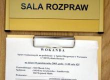 Większość sądów publikuje spis rozpatrywanych w danym dniu spraw w tradycyjnej formieBigger