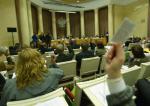 Głosowanie na posiedzeniu Rady Warszawy
