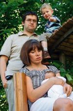 Zarabiamy powyżej przeciętnej, żyjemy skromnie – mówią Wojciech Pisklak i Kinga Pruchnicka, rodzice Oli i Karola