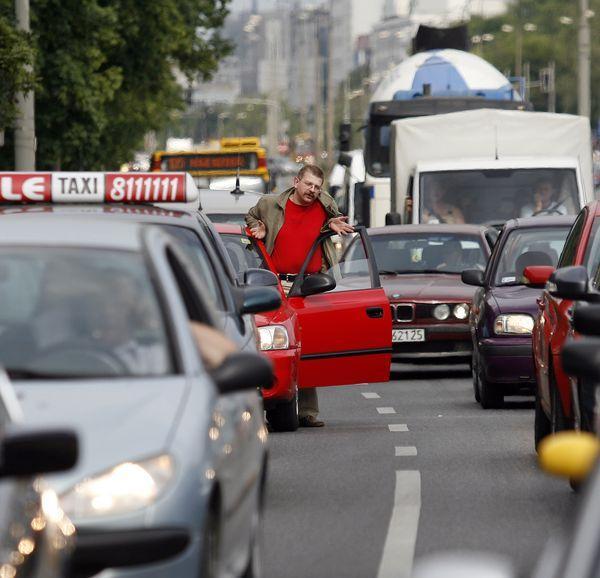 nasze prawo, na podstawie którego dotychczas powstawały drogi i autostrady, jest sprzeczne z normami Unii Europejskiej