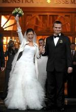 Kasia Cichopek i Marcin Hakiel sprzedali swój ślub 