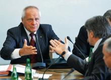 Posiedzenie dokończył wicemarszałek Stefan NiesiołowskiBigger
