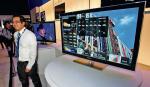 55-calowy telewizor   z łączem  do Internetu 