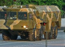 System wyrzutni rakiet Iskander M zaprezentowano w Moskwie podczas parady z okazji  Dnia Zwycięstwa 8 maja 2008 roku  Bigger