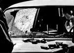 Pobojowisko po porwaniu Hansa-Martina Schleyera przez terrorystów RAF w 1977 r.