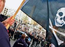 Wśród szwedzkiej młodzieży Partia Piratów  i jej lider Rickard Falkvinge cieszą się rosnącym poparciem (zdjęcie  z 18 kwietnia)Bigger