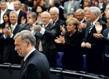 Horst Köhler nie może podpisać ustawy   ratyfikacyjnej w  sprawie traktatu do czasu zmiany przewidzianej   ustawowo procedury akceptacji przez parlament unijnych aktów prawnychBigger
