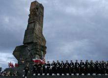 Westerplatte, pomnik Obrońców WybrzeżaBigger