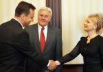 Od lewej: Radosław Sikorski, Frank-Walter Steinmeier, Julia Tymoszenko