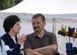 Krzysztof Książek z Ireną Szewińską podczas 10. Pikniku Olimpijskiego, czerwiec 2009