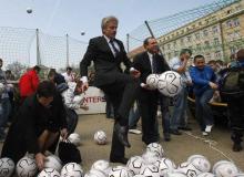 PO poparła prezydenta Poznania Ryszarda Grobelnego  w 2002 r. Teraz próbuje pozyskać go Stronnictwo DemokratyczneBigger