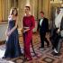 Carla Bruni i Mozah bin Nasser al-Missned, w głębi Nicolas Sarkozy  i emir Kataru Hamad bin Khalif al-Thani w Pałacu Elizejskim 22 czerwca b.r.