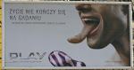 Billboard z reklamą sieci Play