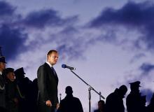 Donald Tusk zapowiedział, że ekspozycja na Westerplatte będzie integralną częścią Muzeum  II Wojny Światowej.  Na zdjęciu premier podczas ubiegłorocz-nych obchodów rocznicy wybuchu wojny Bigger