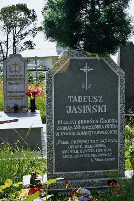 Symboliczny grób Tadka Jasińskiego