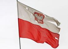 Polska flaga w bazie Ghazni w AfganistanieBigger