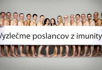 Rozebrali się, aby pokazać, że są przeciwni immunitetowi