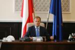 Donald Tusk podczas posiedzenia rządu