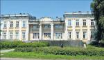 Tu radzieccy lotnicy mieli swój klub oficerski (siedziba książęcego rodu Druckich-Lubeckich w Szczuczynie)