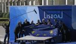 Traktat został ratyfikowany blisko dwa lata po jego podpisaniu w Lizbonie (zdjęcie z 13 grudnia 2007 r.)