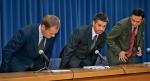 W obecności  Jacka Kapicy (w środku) premier  Donald Tusk ogłaszał plan walki  z hazardem  (z prawej minister  Jacek Cichocki)
