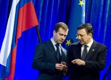 Prezydent Rosji Dmitrij Miedwiediew i przewodniczący Komisji Europejskiej Jose Manuel BarossoBigger