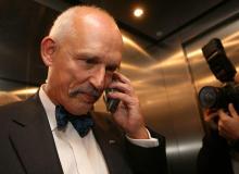 Janusz Korwin-Mikke Bigger
