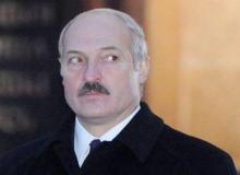 Alaksander ŁukaszenkoBigger