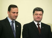 Ministrowie spraw zagranicznych Polski i Ukrainy - Radosław Sikorski i Petr PoroszenkoBigger