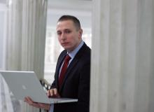 Krzysztof Brejza (PO) zawiadomił o prowokacjach pedofilów prokuraturę. Poprosił też ABW o zapewnienie mu ochronyBigger